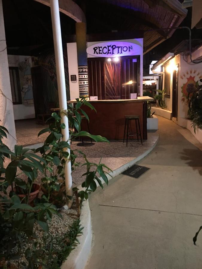 Pura Vida Hostel ตามารินโด ภายนอก รูปภาพ